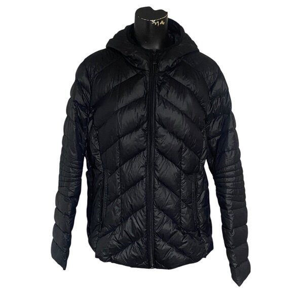 BCBG Ultra LIghtweight Packable Down Hooded Jacket in Black Size XL - Picture 1 of 6
